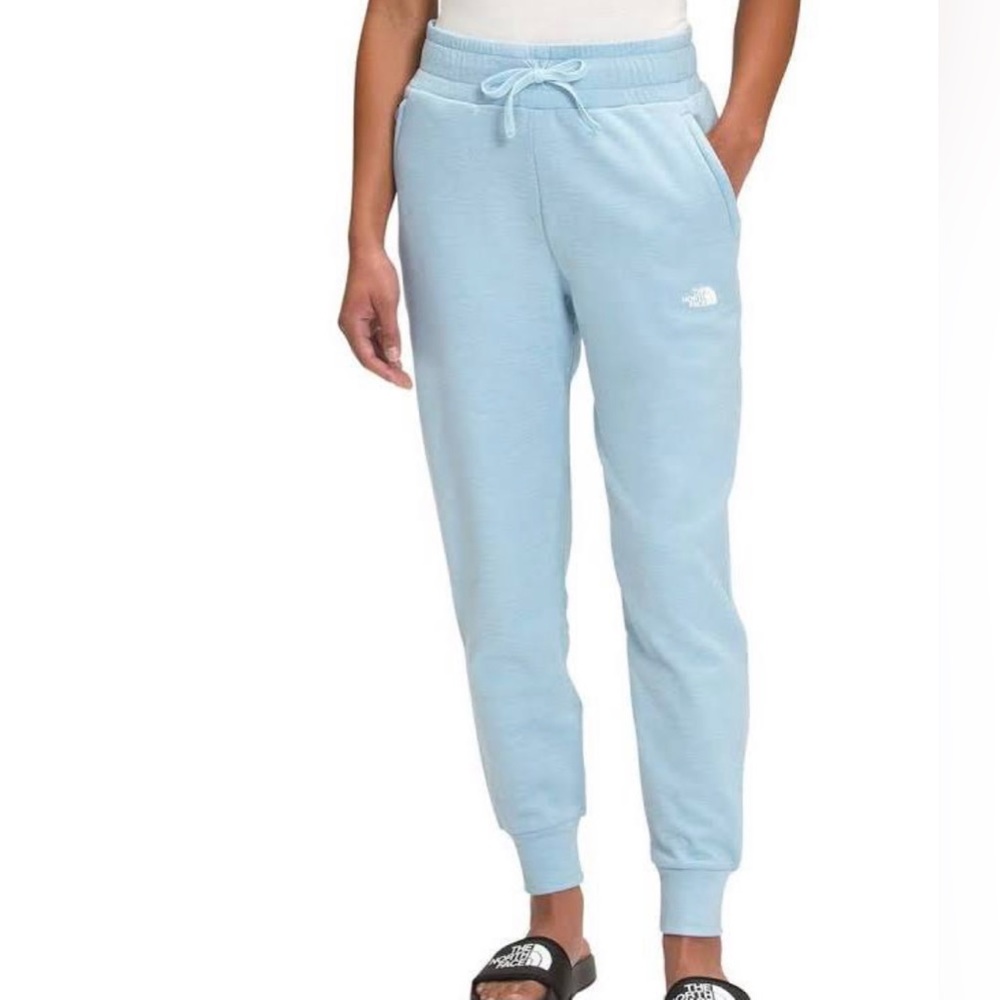 Super north face cute light blue joggers